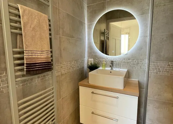 Апартаменты Situe Au Centre De