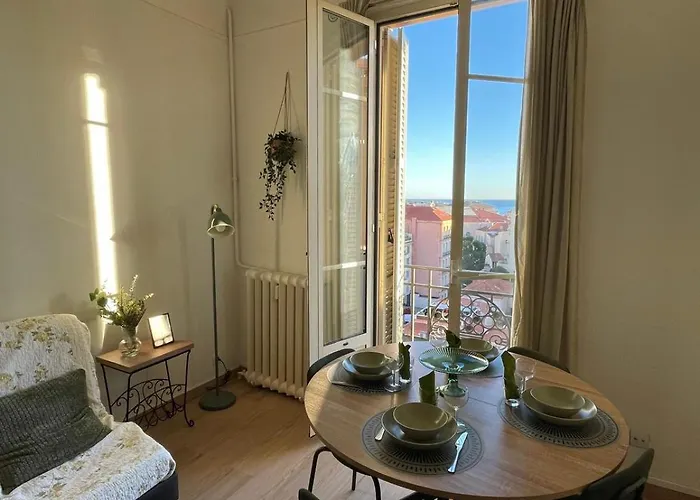 Situe Au Centre De Apartmán *